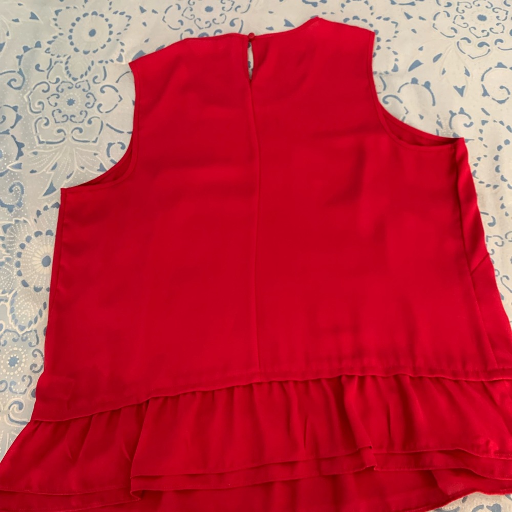 Elle sleeveless top